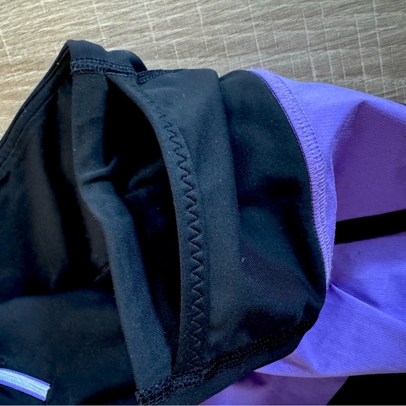 SOLD Lululemon Run Speed Squad Shorts Power Purple Black SIZE 4 RARE Running - Picture 5 of 8